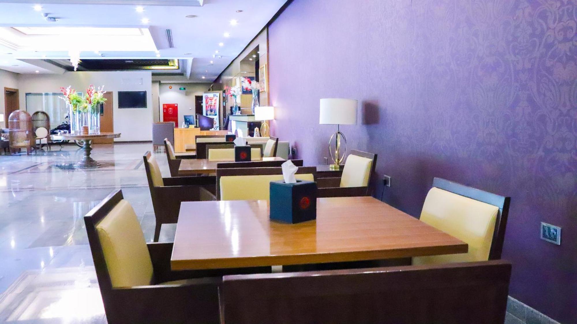 होटल Ramee Guestline 3*